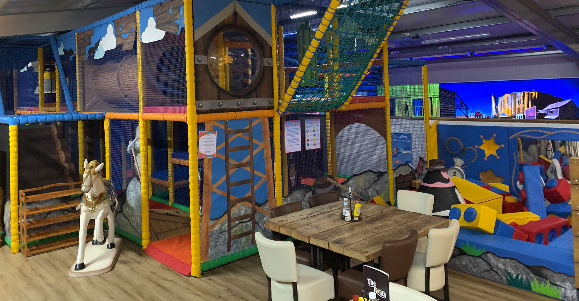 Soft play area 01